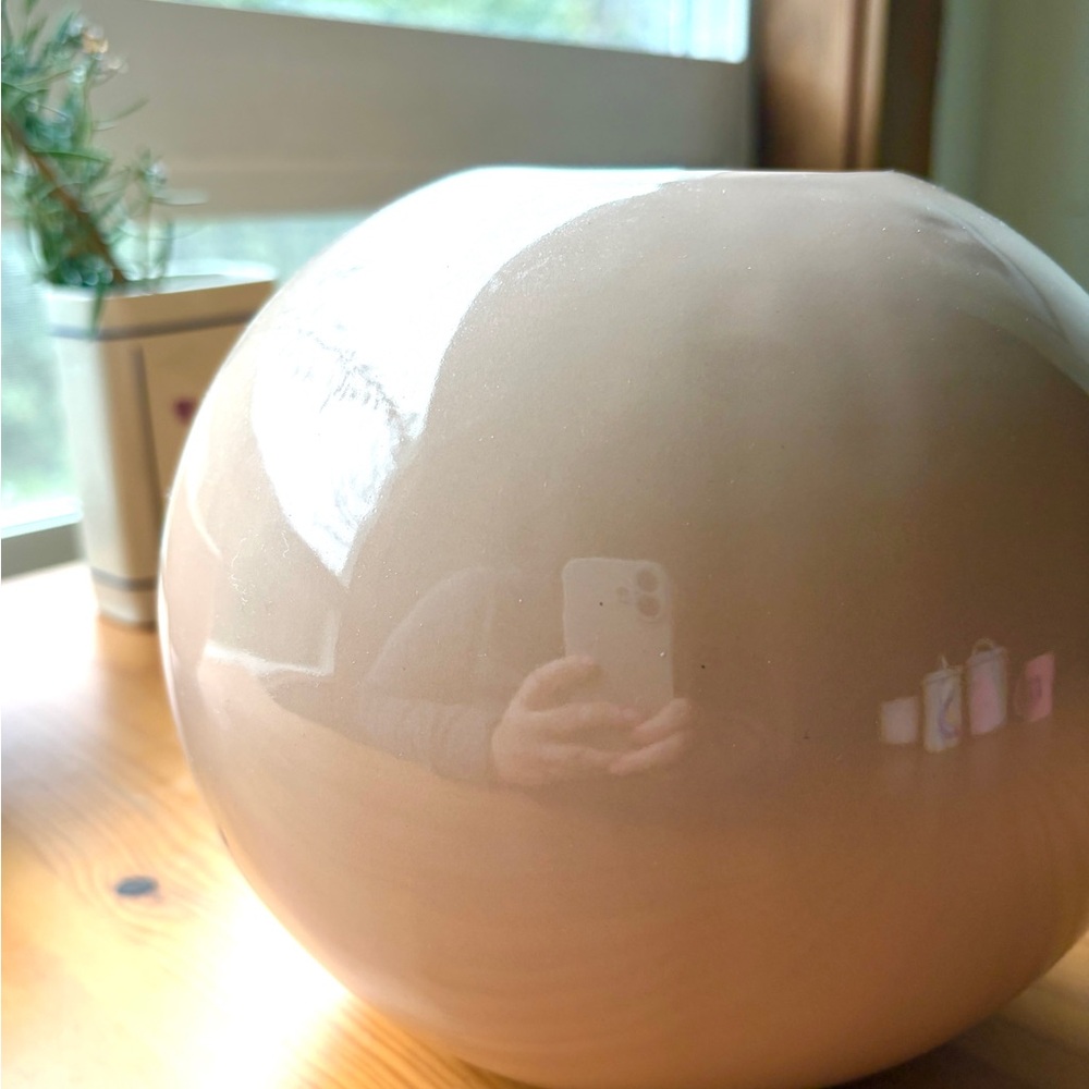 Vintage Haeger orb vase - Picture 5 of 9
